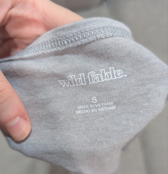 NWT Target Wild Fable Women's Gray Spaghetti Strap Top Size Small - Picture 7 of 7